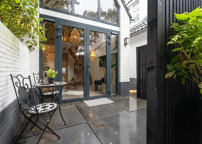 Semesterbostad The Pine Tree Zandvoort