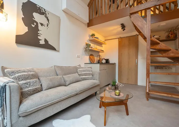 The Pine Tree Semesterbostad *