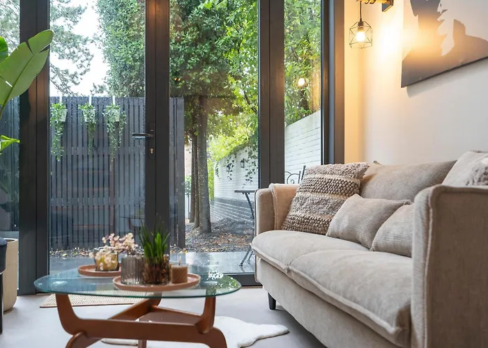 Semesterbostad The Pine Tree *