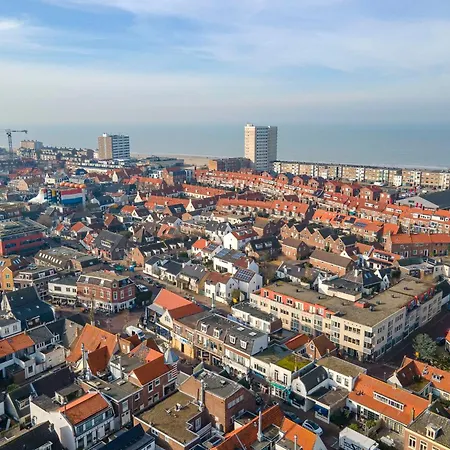 The Pine Tree Holiday home Zandvoort